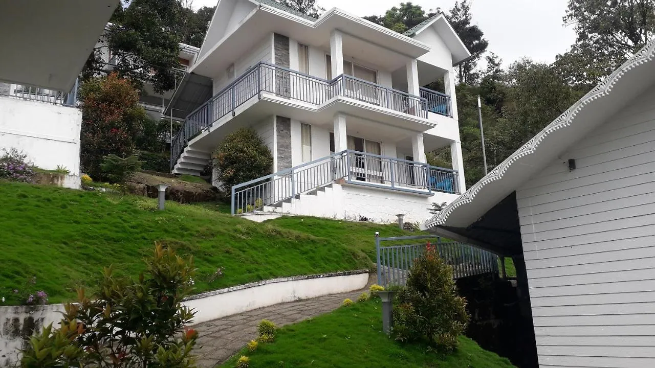 ***  Casa Nube Hotel Munnar India